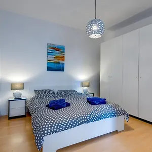  Apartament With Stunning Seaviews